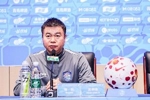 于根伟：客场赢球确实是值得高兴的事情，但我们还是要保持冷静